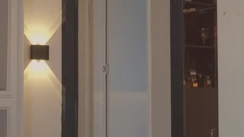 Abril Colls online show from October 2025 12:26:01 AM