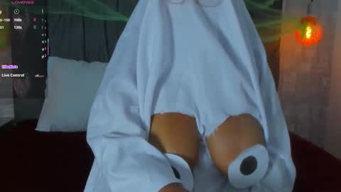 Snapshot of abrilsantana_ chatting on October 2025 01:30:01 AM abrilsantana_ online show from October 2025 01:30:01 AM