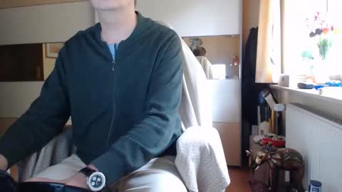 Snapshot of ach471 chatting on October 2025 10:44:01 AM ach471 online show from October 2025 10:44:01 AM