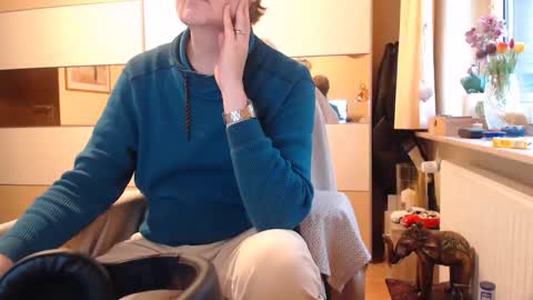 Snapshot of ach471 chatting on November 2025 07:41:01 AM ach471 online show from November 2025 07:41:01 AM