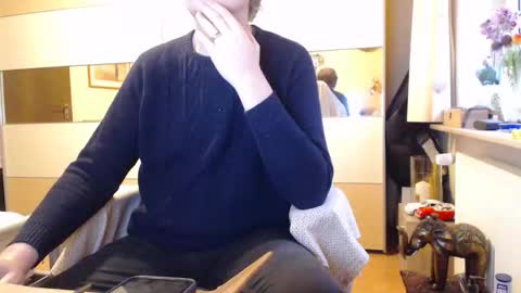 Snapshot of ach471 chatting on December 2025 08:23:01 AM ach471 online show from December 2025 08:23:01 AM