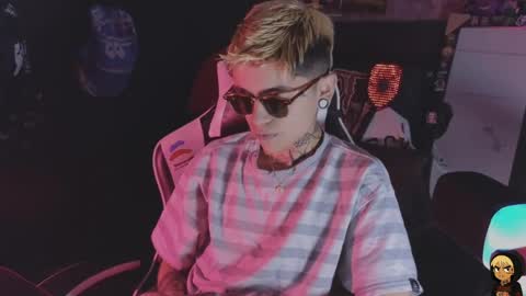 Acid Milo online show from June 2026 07:19:01 PM