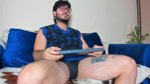 Snapshot of ackerman_eren_ chatting on January 2025 10:02:01 AM R. online show from January 2025 10:02:01 AM