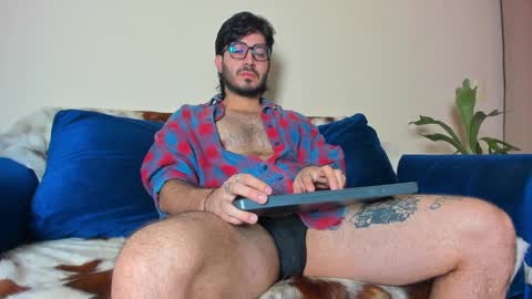 Snapshot of ackerman_eren_ chatting on January 2025 10:06:02 AM R. online show from January 2025 10:06:02 AM