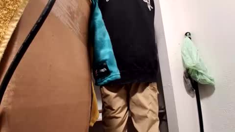 not going to tell you online show from January 2026 08:03:01 PM