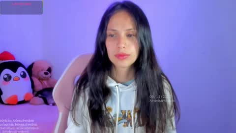 Helena online show from November 2025 07:26:01 PM