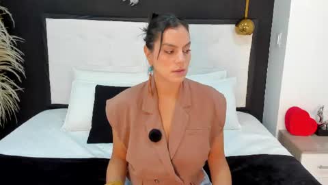 Snapshot of ada_monroe10 chatting on July 2026 01:32:01 PM online show from July 2026 01:32:01 PM