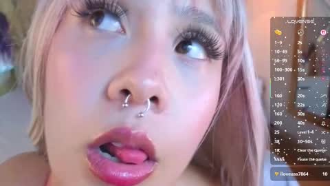 Snapshot of ada_sins chatting on September 2025 08:08:01 PM Ada online show from September 2025 08:08:01 PM