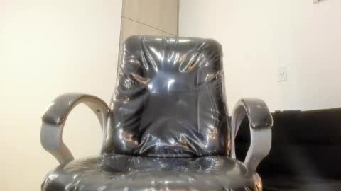 Snapshot of adaam_collins_ chatting on February 2026 06:48:02 AM addam online show from February 2026 06:48:02 AM