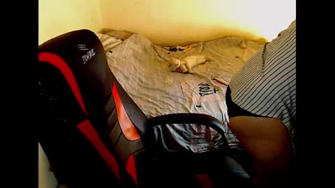 Snapshot of adagretta chatting on December 2024 03:37:02 PM adagretta online show from December 2024 03:37:02 PM