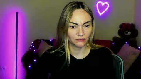 Adalina online show from April 2026 07:58:01 PM