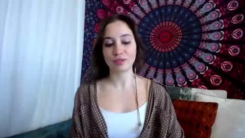 Adalyn online show from November 2025 07:24:02 AM