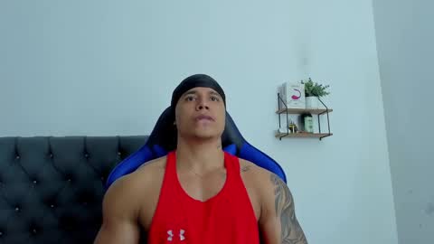 adam boss online show from November 2025 05:28:02 AM