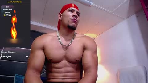 adam_fit19cm online show from November 2025 01:56:02 PM