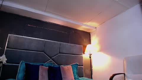 adam_fit19cm online show from January 2026 02:00:01 PM