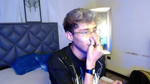 Adam online show from April 2026 05:18:01 PM