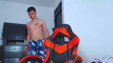 adam hot11 online show from December 2025 12:38:02 AM