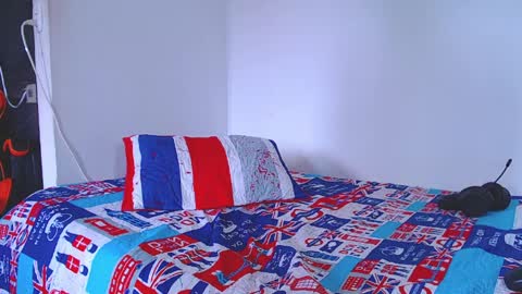 adam hot11 online show from April 2026 03:28:02 PM