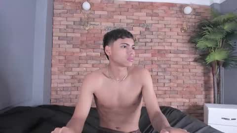 Snapshot of adam_piarse chatting on November 2025 09:31:01 AM adam_piarse online show from November 2025 09:31:01 AM