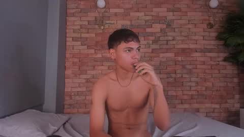 Snapshot of adam_piarse chatting on December 2025 09:24:02 PM adam_piarse online show from December 2025 09:24:02 PM