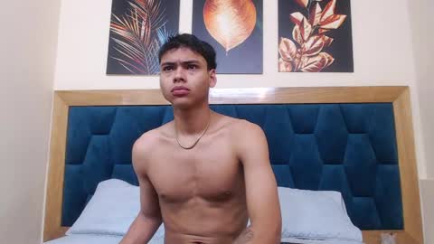 adam_piarse online show from May 2026 04:10:01 AM