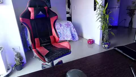 Adam Valencia online show from January 2026 11:56:02 AM