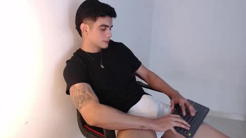 Hello guys excuse my absence I will be absent for several days for health reasons I hope you understand thank you very much. online show from October 2025 05:50:01 AM