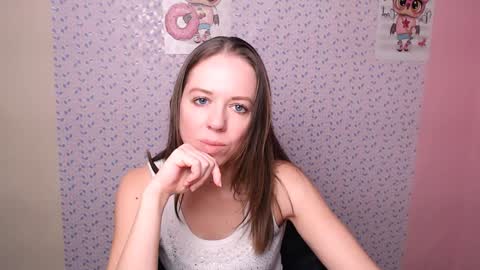 adamais_ online show from January 2025 10:32:01 AM