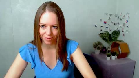 adamais_ online show from April 2026 05:44:02 AM