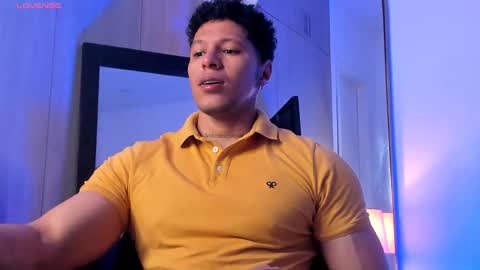 adambrocs1 online show from November 2025 11:59:01 PM