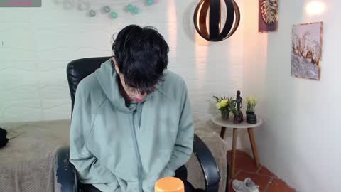 Adam online show from January 2025 09:34:02 AM