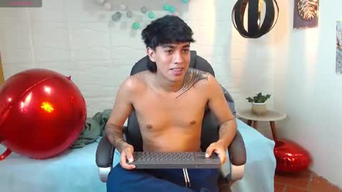 Adam online show from March 2026 01:38:01 AM