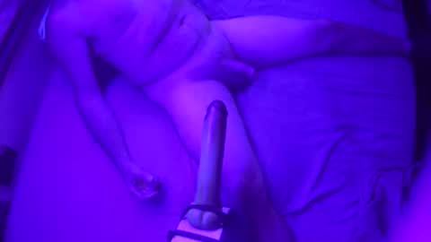 Snapshot of adamineve chatting on January 2025 06:36:01 AM adamineve online show from January 2025 06:36:01 AM