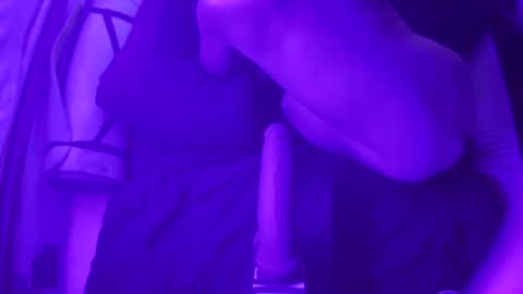 Snapshot of adamineve chatting on January 2025 02:58:02 AM adamineve online show from January 2025 02:58:02 AM