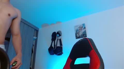 Snapshot of adamkeith_1 chatting on October 2025 02:17:02 PM ADAM online show from October 2025 02:17:02 PM