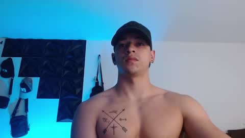 Snapshot of adamkeith_1 chatting on November 2025 10:34:02 PM ADAM online show from November 2025 10:34:02 PM