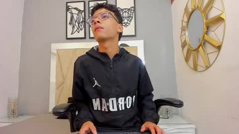 Adams Bobby online show from February 2026 11:09:02 AM