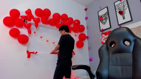 Adams Bobby online show from February 2026 11:18:01 AM