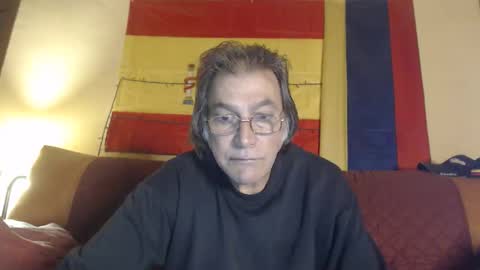 Snapshot of adan51 chatting on May 2026 04:52:01 AM Adan online show from May 2026 04:52:01 AM