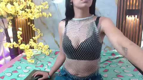 EIMY online show from October 2025 04:02:02 AM
