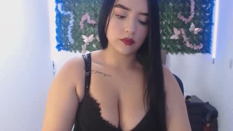 Adara online show from March 2026 04:25:01 PM