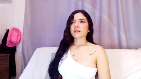 Snapshot of adara_johnson_ chatting on October 2025 11:40:01 AM Adara Johnson online show from October 2025 11:40:01 AM