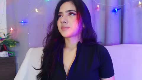  Adara Johnson  online show from February 2026 12:01:02 PM