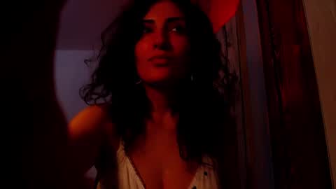 Snapshot of addicted2uts chatting on March 2025 02:05:02 PM amy online show from March 2025 02:05:02 PM