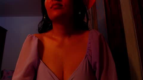 Snapshot of addicted2uts chatting on September 2025 12:28:02 PM amy online show from September 2025 12:28:02 PM