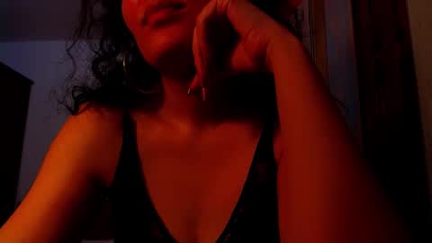 Snapshot of addicted2uts chatting on October 2025 03:02:01 PM amy online show from October 2025 03:02:01 PM