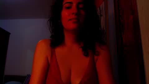 Snapshot of addicted2uts chatting on November 2025 01:56:02 PM amy online show from November 2025 01:56:02 PM