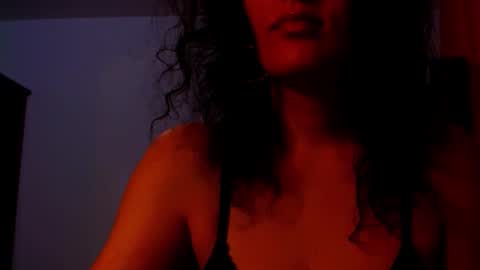 Snapshot of addicted2uts chatting on November 2025 11:58:01 PM amy online show from November 2025 11:58:01 PM