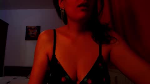 Snapshot of addicted2uts chatting on January 2026 11:08:01 PM amy online show from January 2026 11:08:01 PM