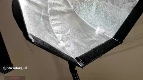 Snapshot of addison_baker chatting on October 2025 02:14:02 AM A D D I S O N online show from October 2025 02:14:02 AM